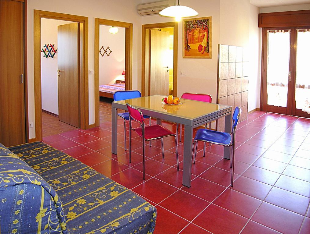 Appartamenti Lira Bibione Zimmer foto