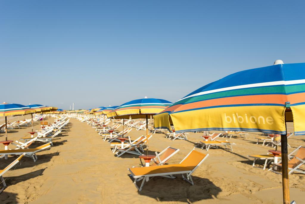 Appartamenti Lira Bibione Exterior foto